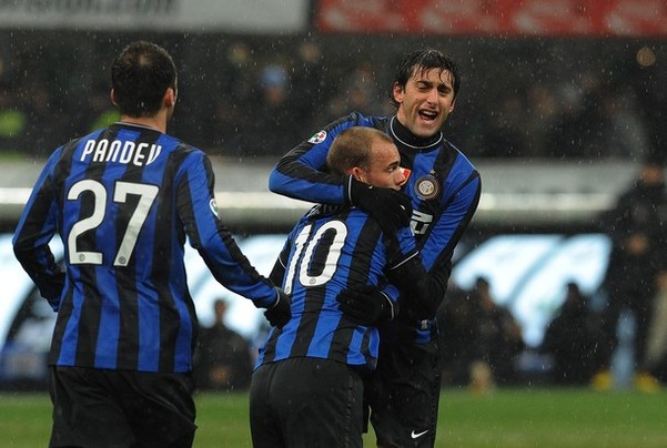 21世纪五大联赛外场球员出场时间榜：C罗、拉莫斯、梅西前3（本世纪五大联赛外场球员出场时间排行榜：C罗、拉莫斯、梅西位列前三）