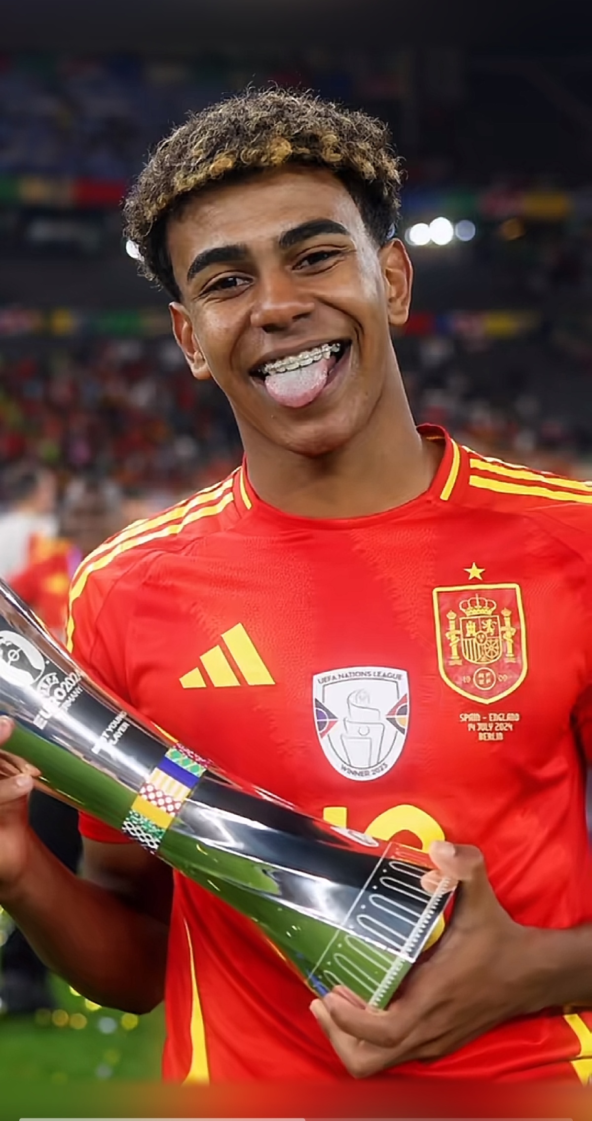 官方：横滨水手队长喜田拓也等4人续约至26／27赛季结束（官宣：横滨水手队长喜田拓也领衔四将续约至2026／27赛季末）