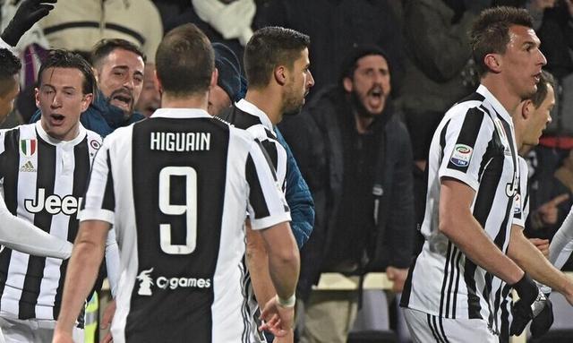 萨内蒂谈何塞普车祸事件：意外总是难免的，我们都会支持他（萨内蒂谈何塞普遭遇车祸：意外难免，我们会共同支持他）