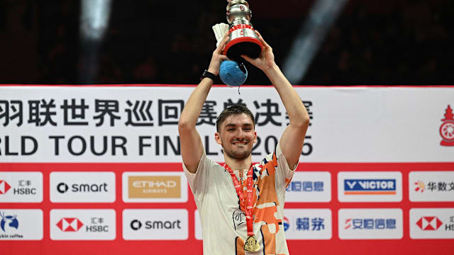 2025／26赛季英超：“萨拉赫有权不满，但无权公开！”斯洛特回应萨拉赫言论（2025／26赛季英超｜斯洛特回应萨拉赫发声：不满可以，公开不行）