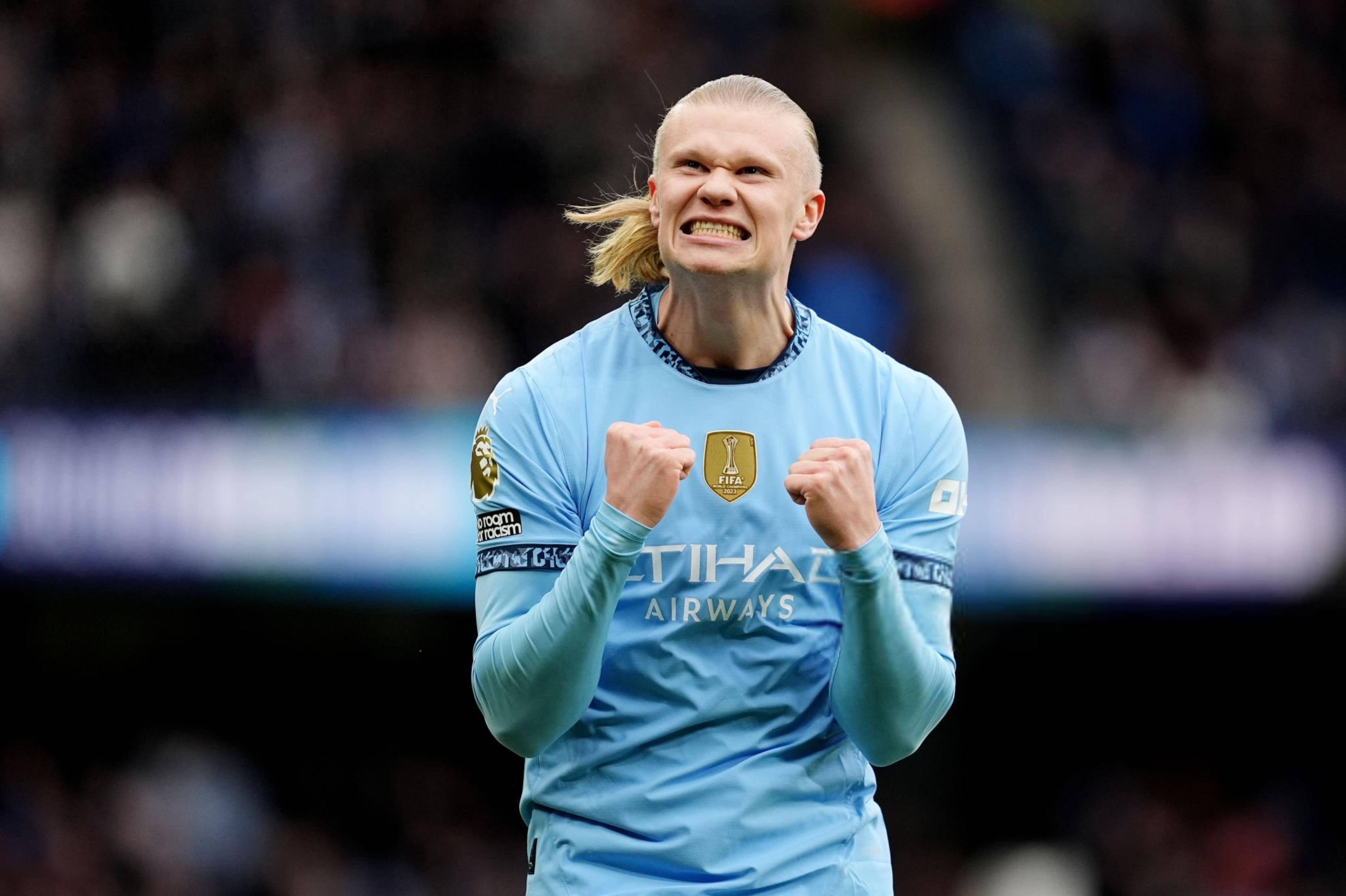 莱奥一剑封喉，AC米兰1-0复仇拉齐奥，登顶意甲积分榜坐山观虎斗（莱奥致命一击，AC米兰1-0雪耻拉齐奥登顶意甲，静观群雄争锋）