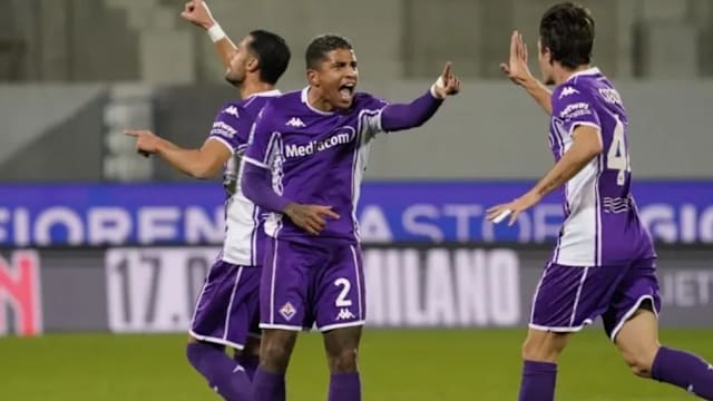 记者：彭啸应该是韧带损伤，联赛最后一轮可能是赶不上了（记者称彭啸疑似韧带受伤，或无缘联赛收官战）